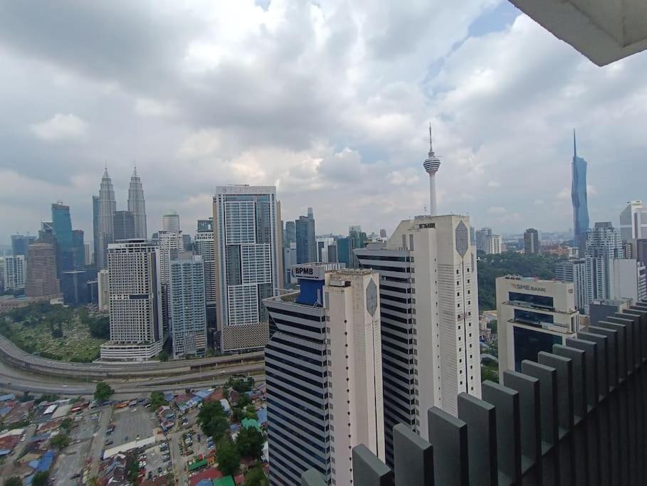 Апартаменты Cl 30A Super Kl View Infinity Pool Klcc Куала-Лумпур Экстерьер фото