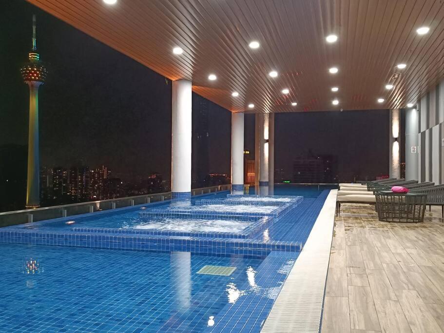 Апартаменты Cl 30A Super Kl View Infinity Pool Klcc Куала-Лумпур Экстерьер фото